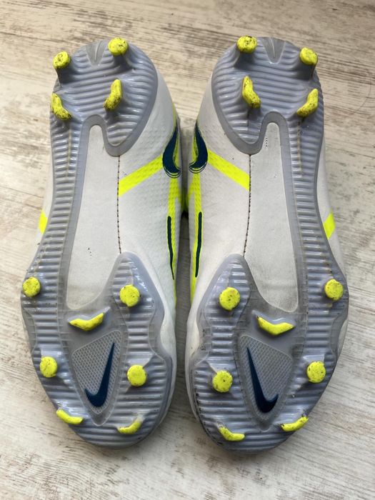 Футболни обувки Nike JR PHANTOM GT2 ACADEMY FG/MG