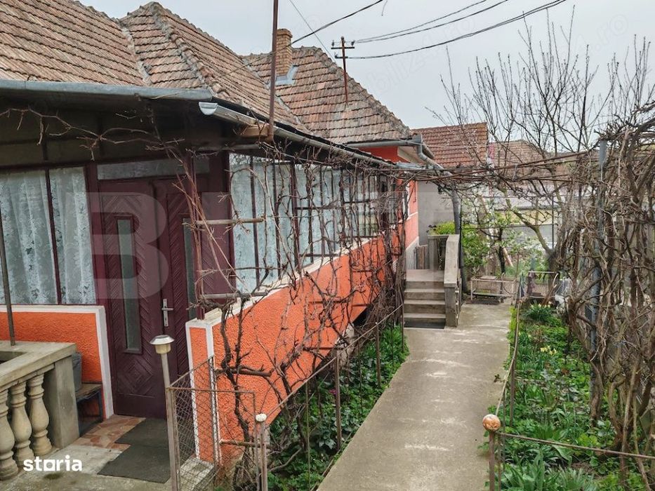 Casa de vanzare, 168 mp, zona Ludus