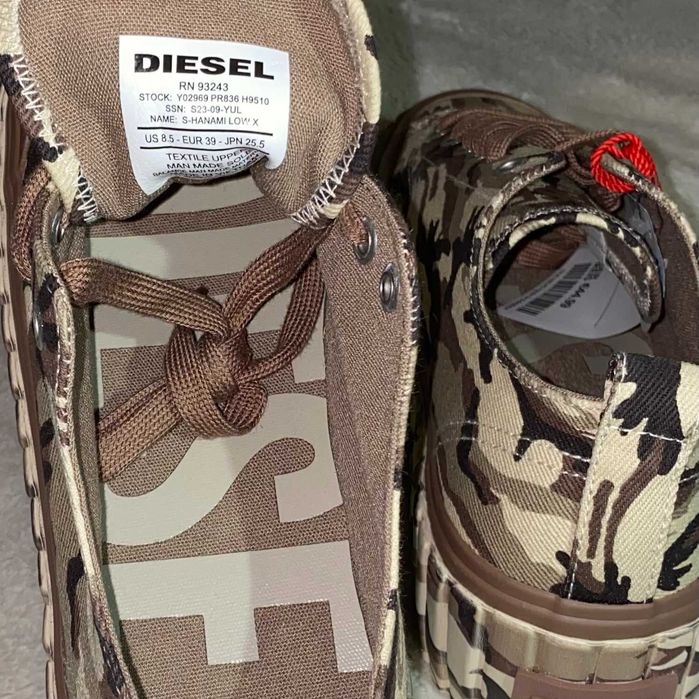 Diesel, Камуфлажни кецове S-Hanami с равна платформа