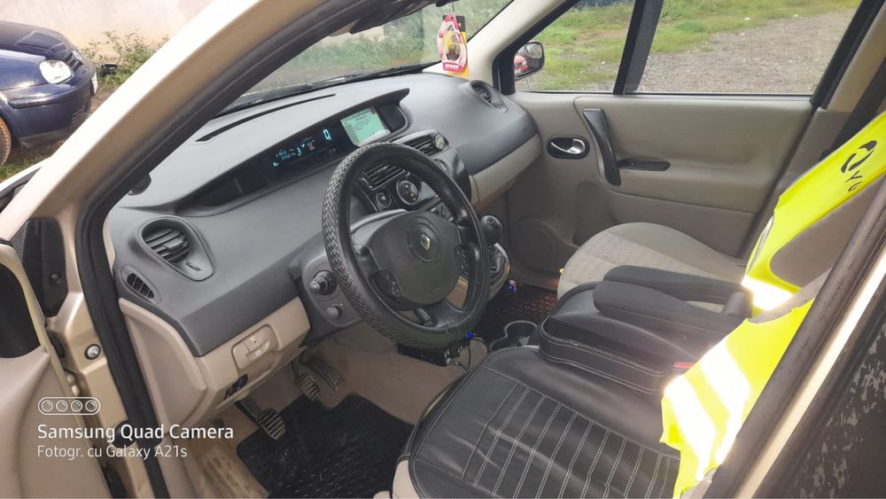 vand/schimb renault scenic