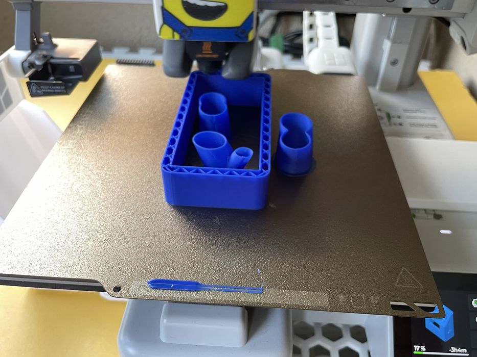 Bambu lab A1 mini с ъпгрейди и кутия enclosure