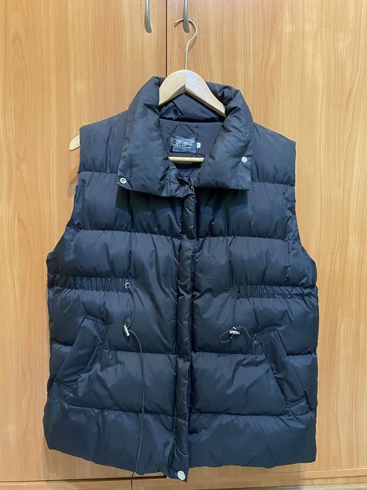 Безрукавка,жилетка