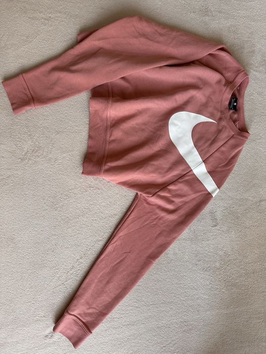 Спортен комплект, долница с широк крачол и цепки Undiz и суетшърт Nike