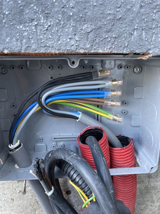 Electrician autorizat