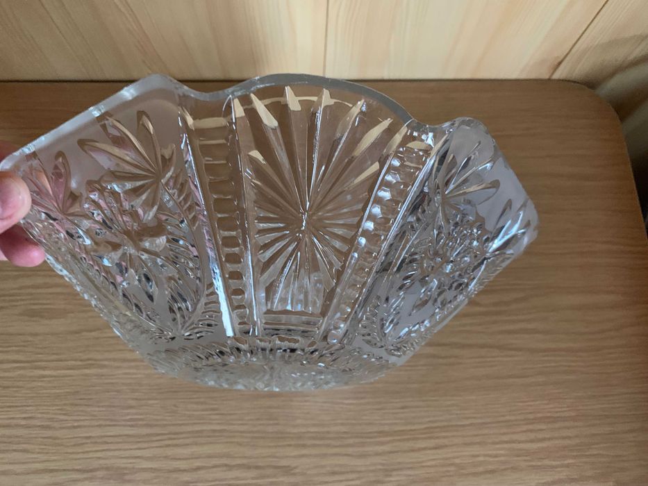 Вазы хрустальные