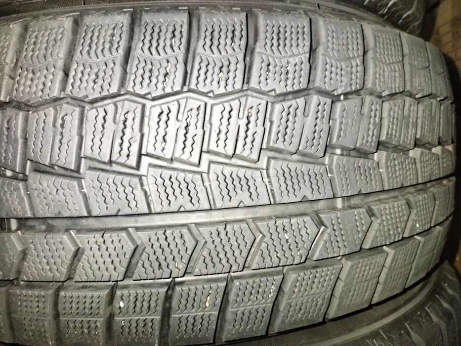 Комплект шин данлоп