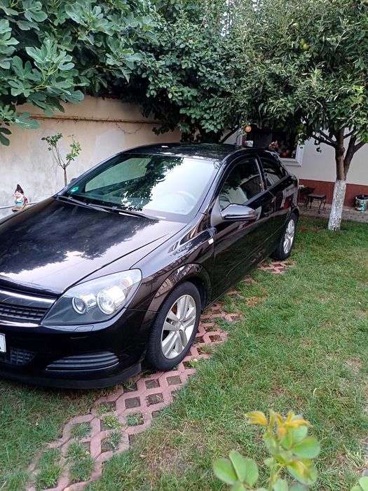 Autoturisme opel astra