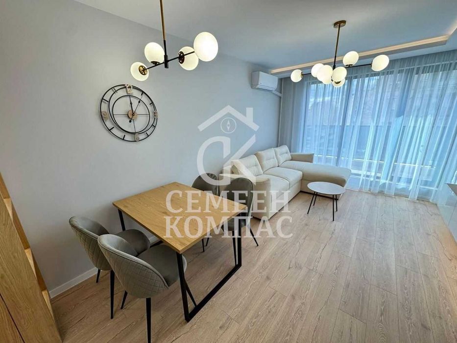 Двустаен обзаведен апартамент в Кючук Париж