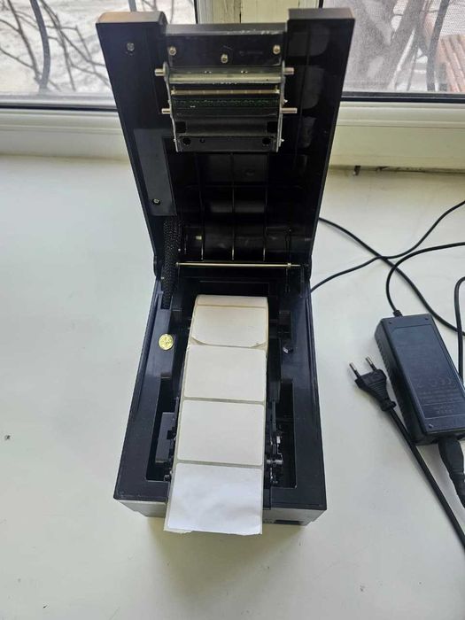 Прдам принтер Xprinter XP-235B
