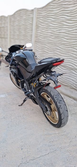 Yamaha yzf r125 2012 Toba Leo vince sbk