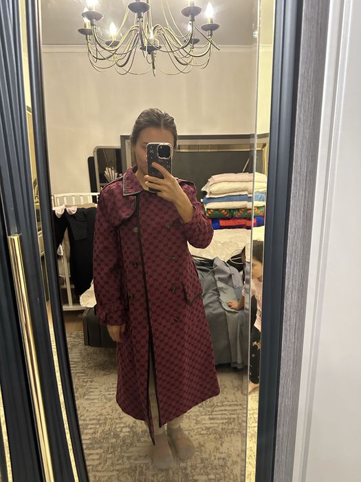 Продам тренч ,под гучи