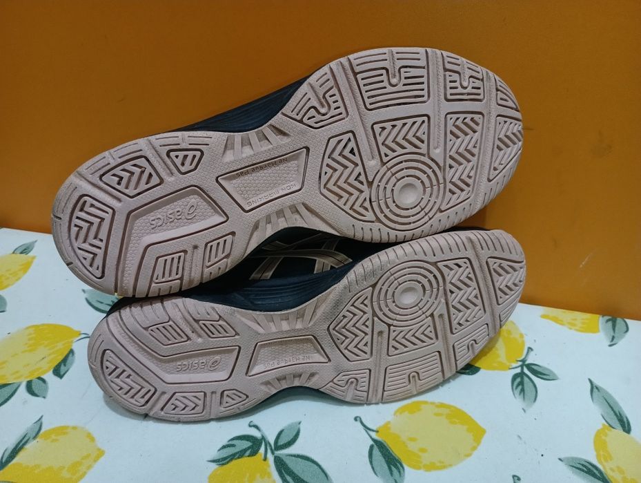 Asics Flare кожени N 35,5 - 8 €