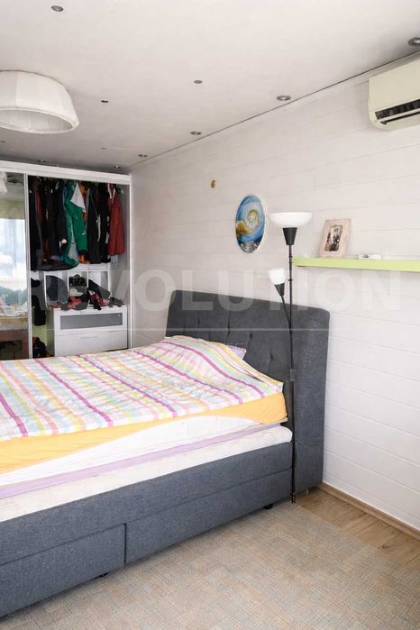 Четиристаен апартамент в ж.к. Дървеница