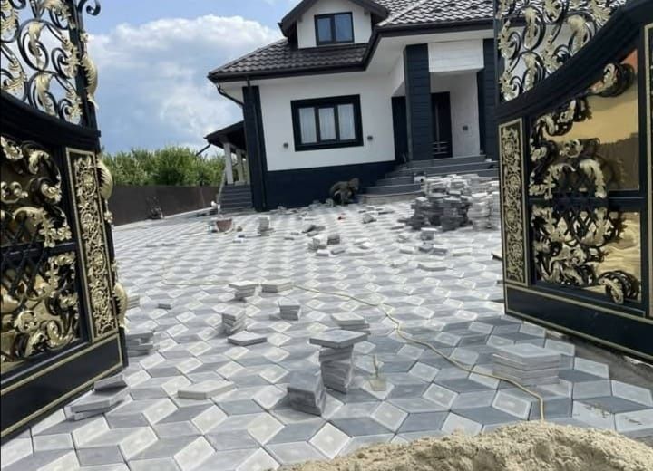 Preluăm comenzi de pavele! Producem + Montăm