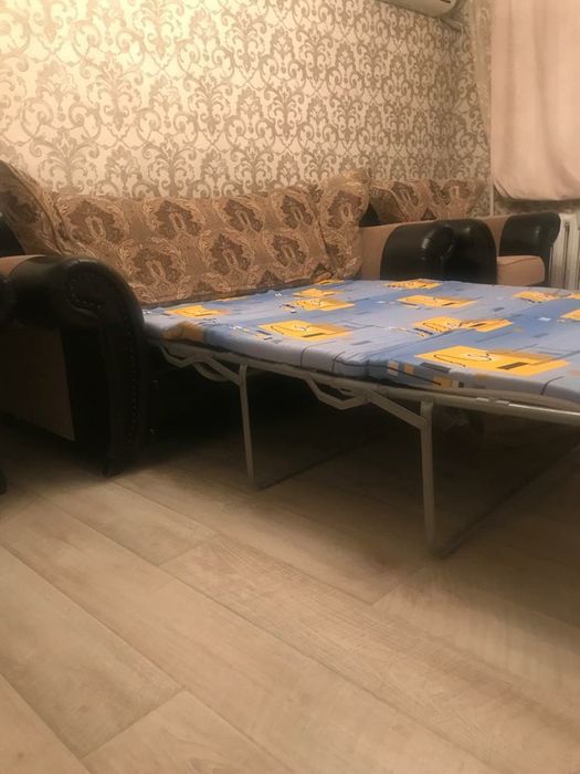 Продам мягкий уголок. Диван+2 кресла