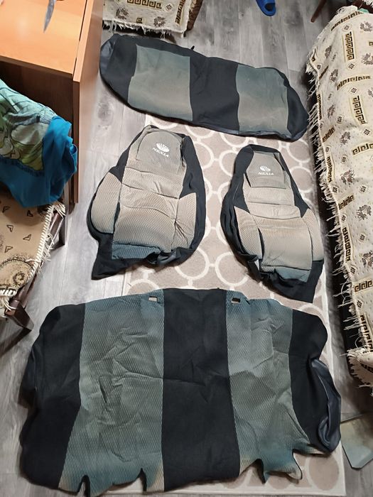 Продам автомобильные чехлы