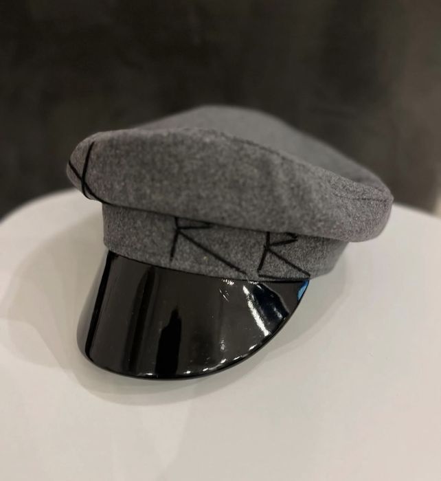 Сив каскет RB.