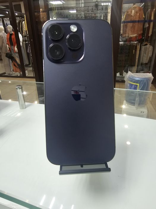Продам iphone 14 pro
