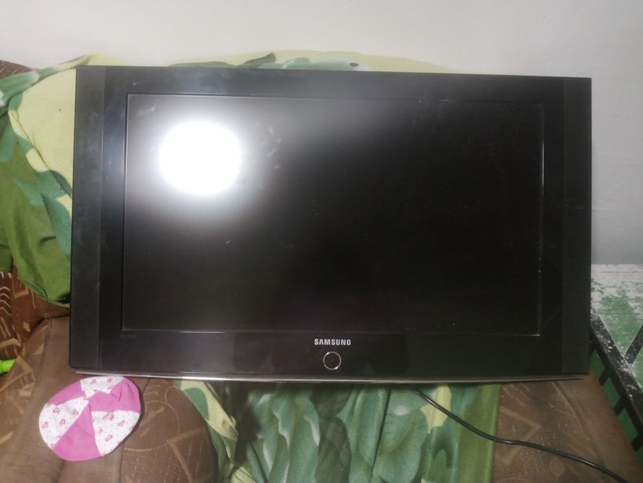 Televizor 32 talik
