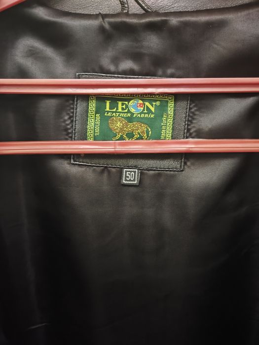 Зимняя и весеняя куртки