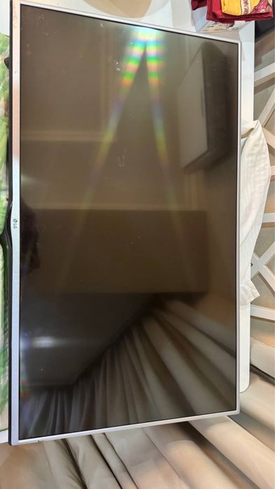 Продам телевизор LG