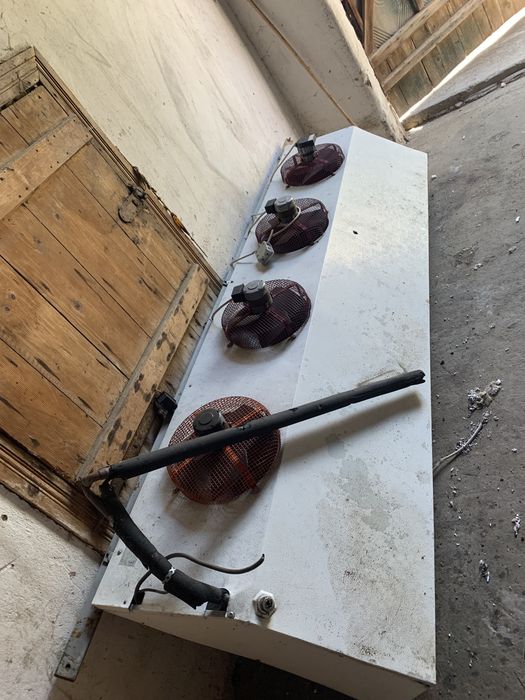 Vand frigo 2 bucati