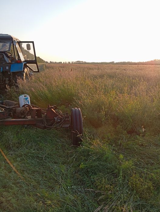 Продам косилку 2-х бруску