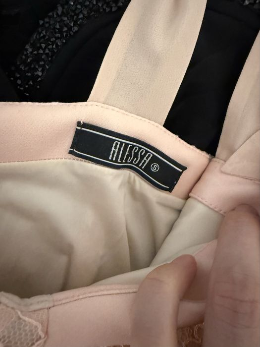 Розова рокля пачка с пера, размер S, ALESSA