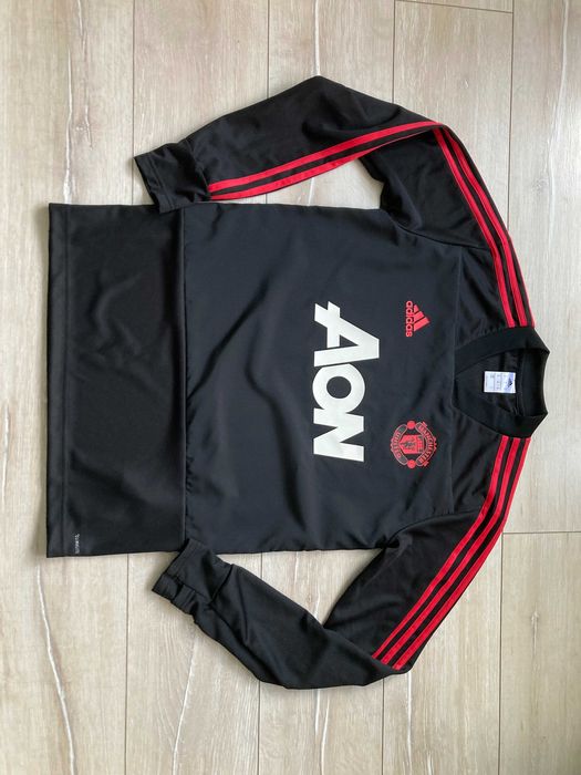 Адидас Манчестър Юнайтед Adidas Manchester United тренировъчна блуза М