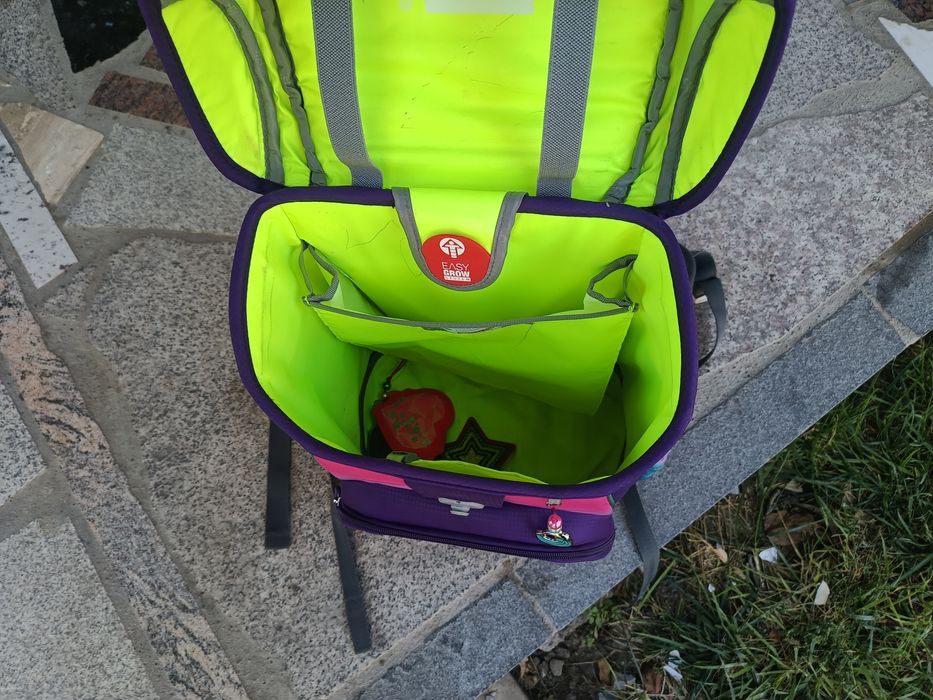 Немска ученическа раница Step by step за 1-4 клас