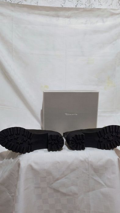 Чисто нови Tamaris от сърцето на Хамбург