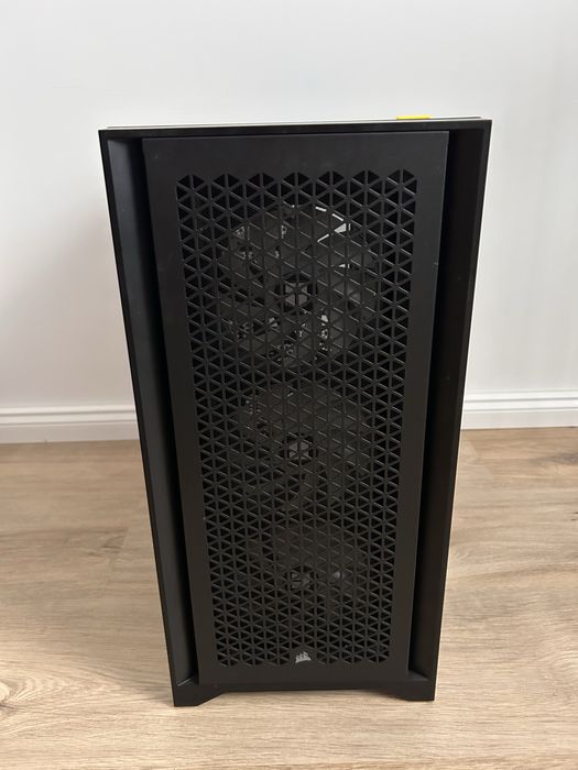 Carcasa Corsair 4000d