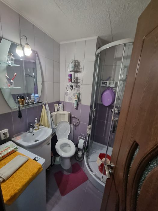 Garsonieră  etajul 1