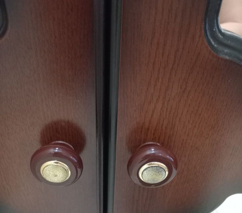 Шкаф/шифоньер сатылады.