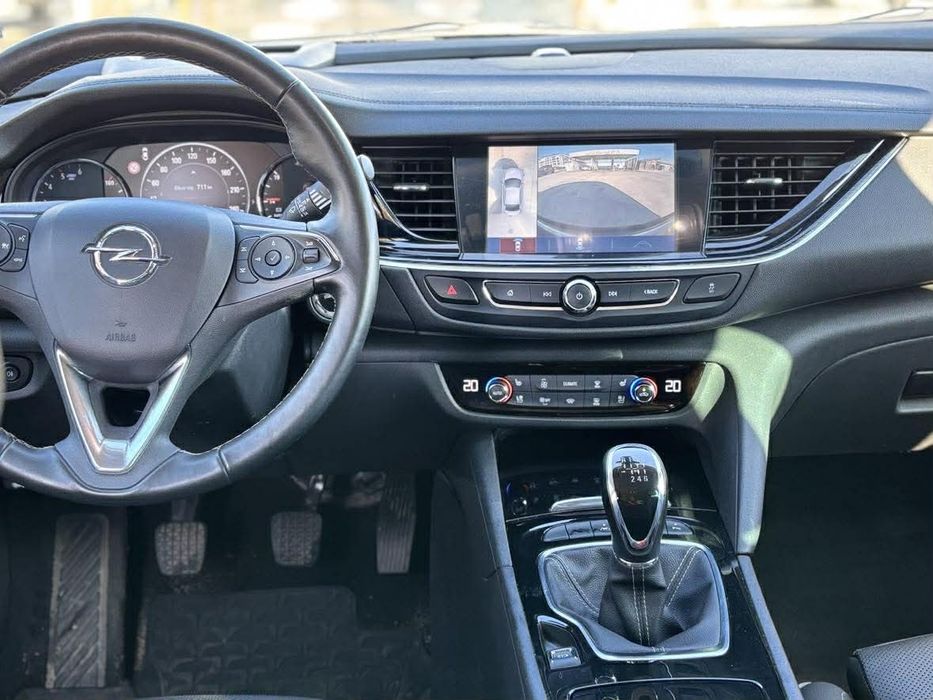 Опел Инсигния 2.0 CDTI 4x4 l България l 74 хил.км l BOSE I LED