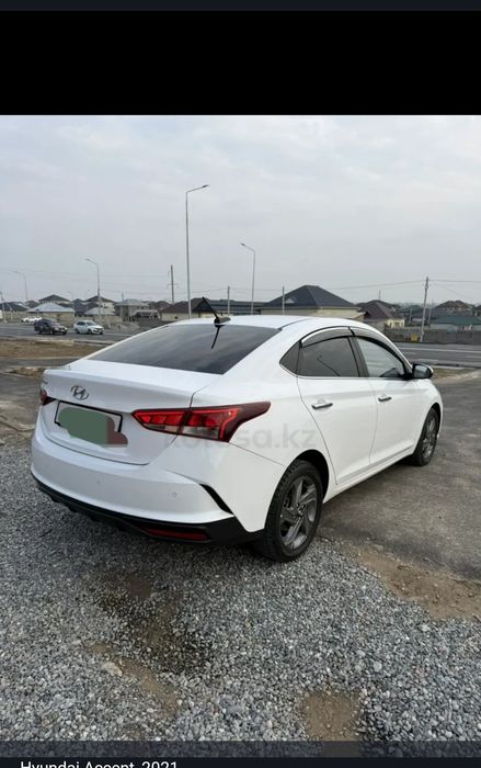 Продам Хундай акцент 2021г