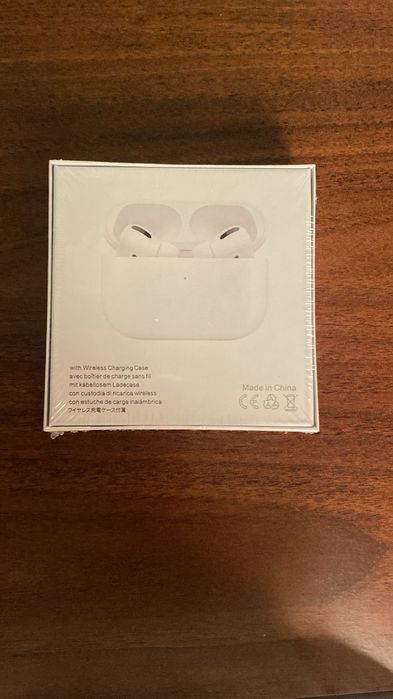 Наушники продам в отличном состоянии