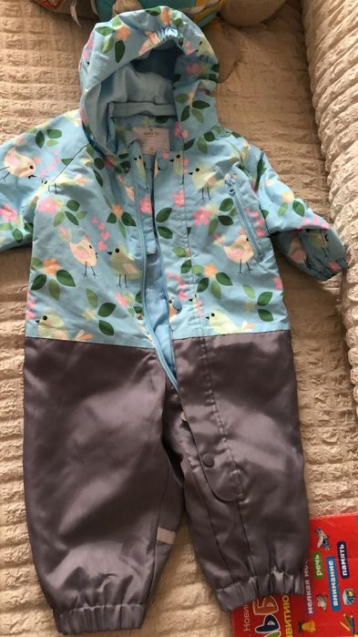 Продам детскую одежду на девочку