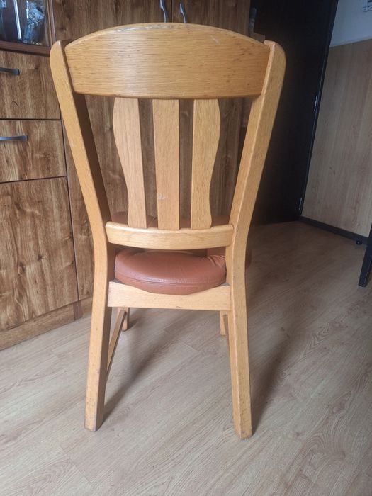 Столове за хранене,5бр.масивно дърво и естествена кожа