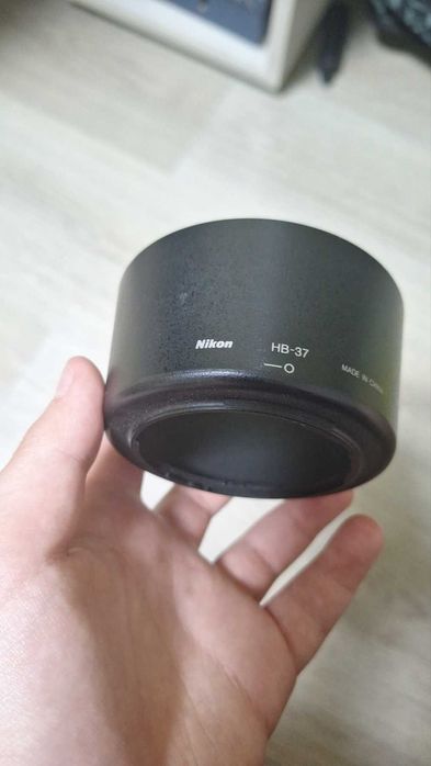 продавам фотоапарат Nikon D5200