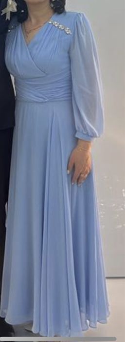 Платье вечернее одевала один раз