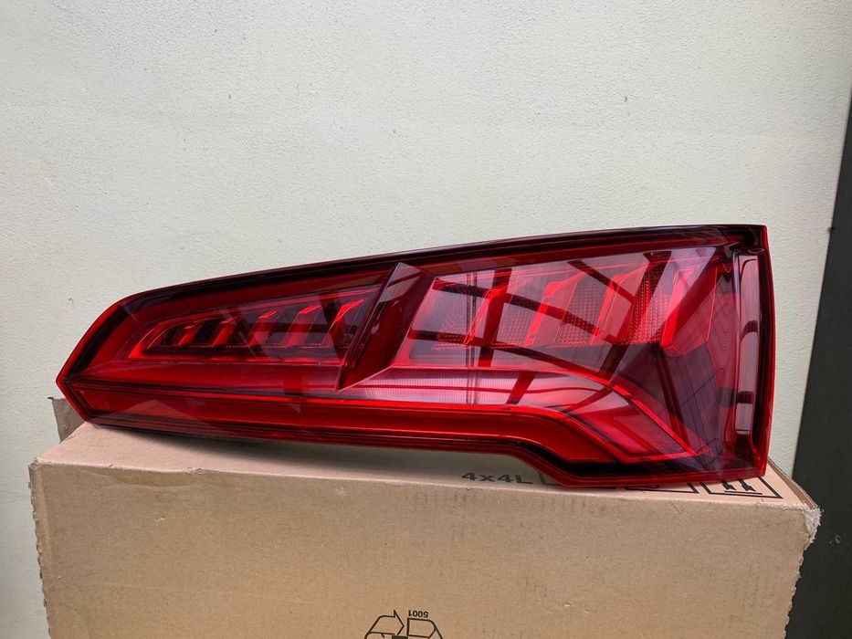 Stop dreapta LED Audi Q5 80A945094B ,  2017-2022 80A 945 094