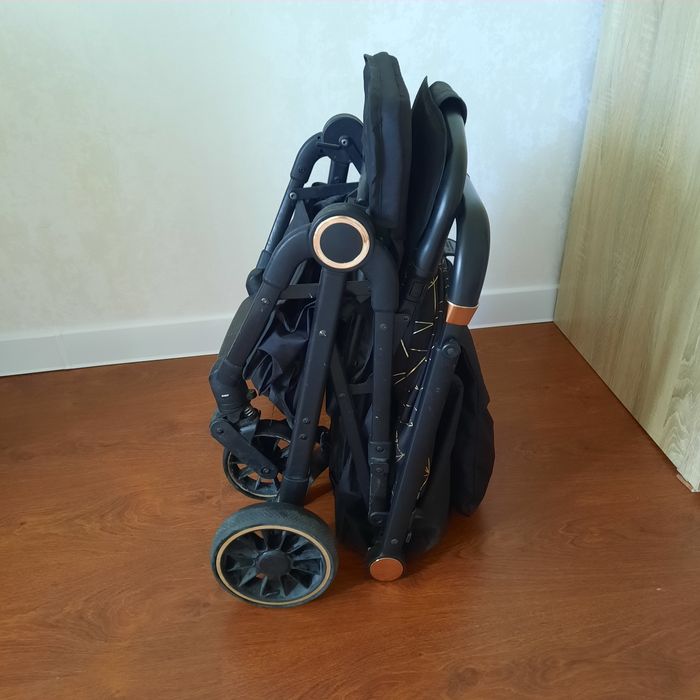 Продаётся детска коляска