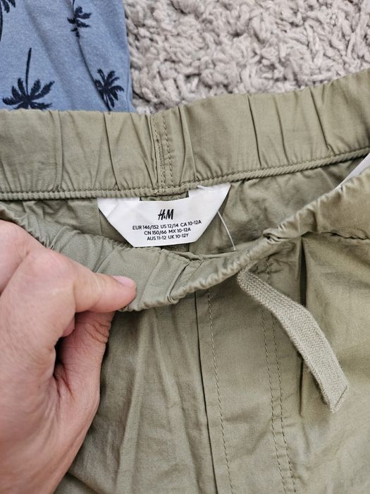 2 лота за момче. 146-152 номер, къси панталони, тениска