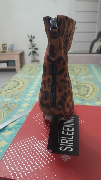 Продам новые полусапожки