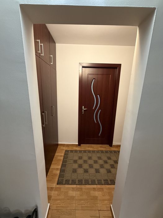 Apartament 3 camere de inchiriat(strada George Fotino) 63mp incepând cu data de 15 septembrie