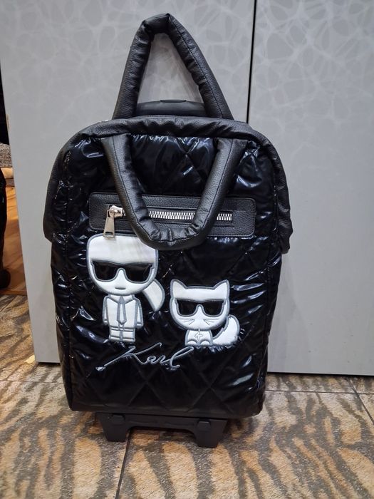 Чанка Куфар черна