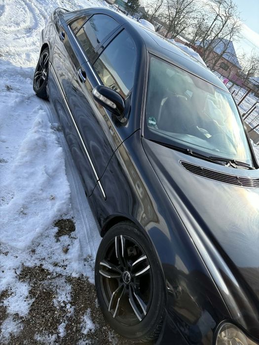 Vand S class an 2004 V6