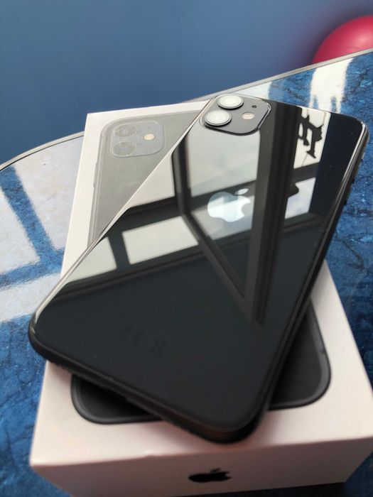 Baterie buna iPhone 11 Black 1288 GB in cutie Impecabil