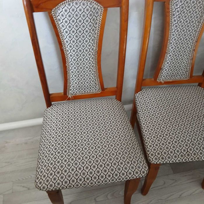 стулья 5000тг 1 шт